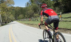 Biar Hobi Gowes Kamu Makin Aman dan Nyaman, Lengkapi dengan 7 Aksesoris Wajib Ini